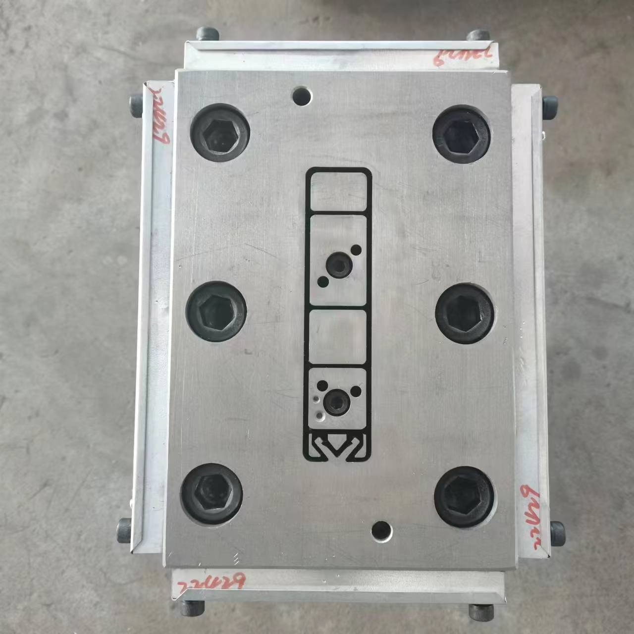 PVC木塑、發(fā)泡模具